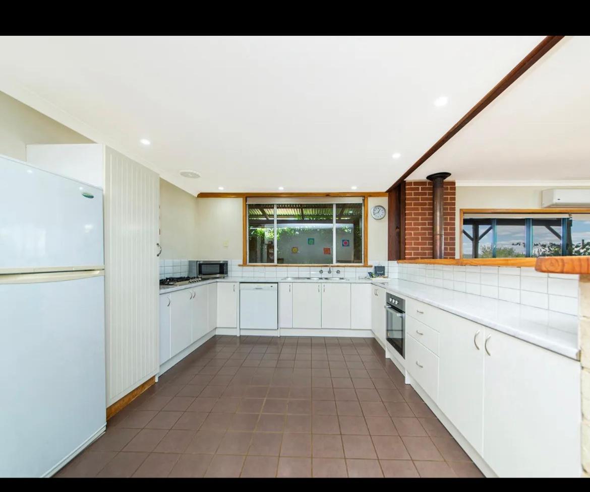 Jarrah Glen Cabins แนนนัป ห้อง รูปภาพ